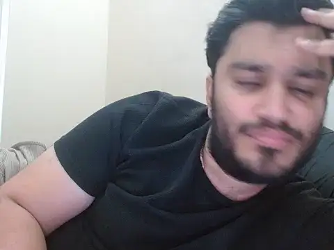 Snapshot of robintoit chatting on July 21, 2026, 10:17 am robintoit online show from July 21, 2026, 10:17 am