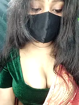 Idhika Paul online show from November 20, 2025, 8:25 am