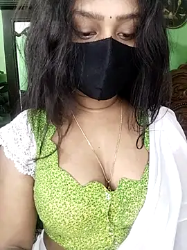 Idhika Paul online show from April 12, 2026, 10:53 am