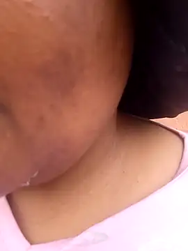 HOTSUGARX5 online show from December 29, 2024, 1:38 pm