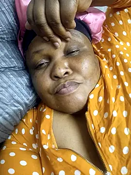 HOTSUGARX5 online show from November 8, 2025, 4:40 pm