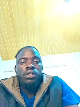 MaskedGQ online show from October 4, 2025, 9:13 pm