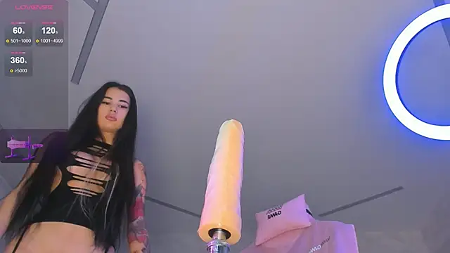 Snapshot of maakimo chatting on January 23, 2025, 3:26 am maakimo online show from January 23, 2025, 3:26 am