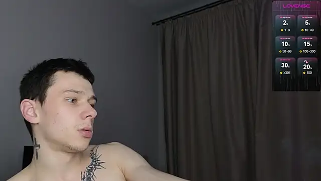 R1mmo   online show from November 18, 2025, 3:05 pm