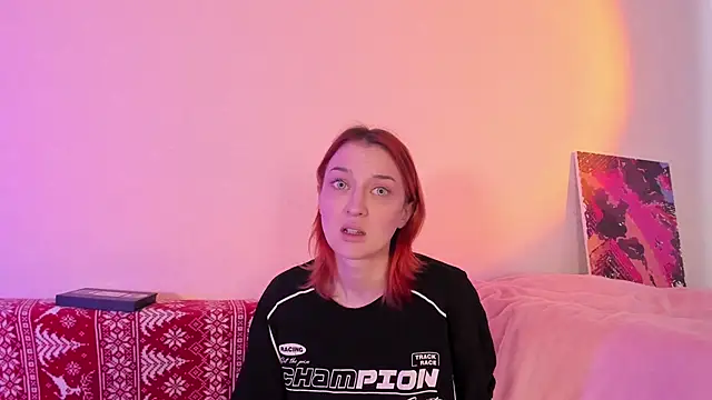 CrystalRey online show from January 28, 2025, 5:00 am