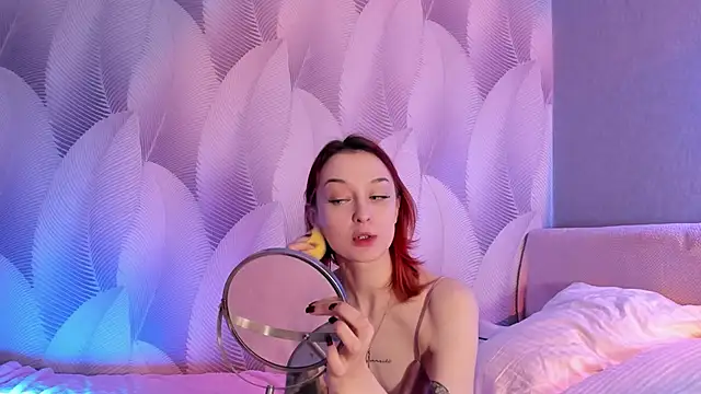 CrystalRey online show from March 1, 2025, 5:09 am