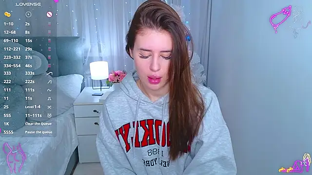 Milkissss online show from January 12, 2026, 4:18 am