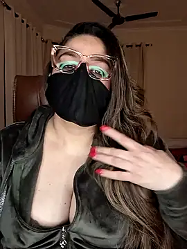 SEXY-Sardarni online show from December 24, 2024, 3:47 pm