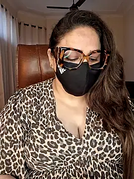 Snapshot of SEXY-Sardarni chatting on May 5, 2026, 8:00 am SEXY-Sardarni online show from May 5, 2026, 8:00 am