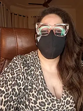 Snapshot of SEXY-Sardarni chatting on May 13, 2026, 2:36 pm SEXY-Sardarni online show from May 13, 2026, 2:36 pm