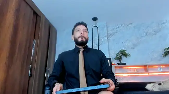 bruno woods online show from March 3, 2025, 4:35 pm