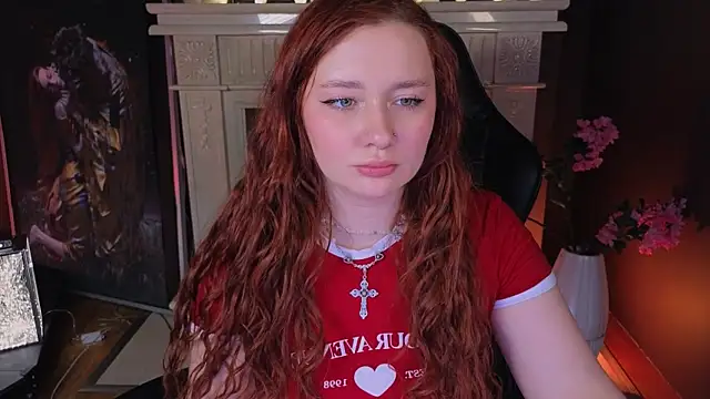 Snapshot of carolina_elf chatting on March 11, 2025, 4:07 pm carolina elf online show from March 11, 2025, 4:07 pm