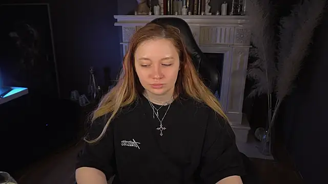 carolina elf online show from February 5, 2026, 7:46 am