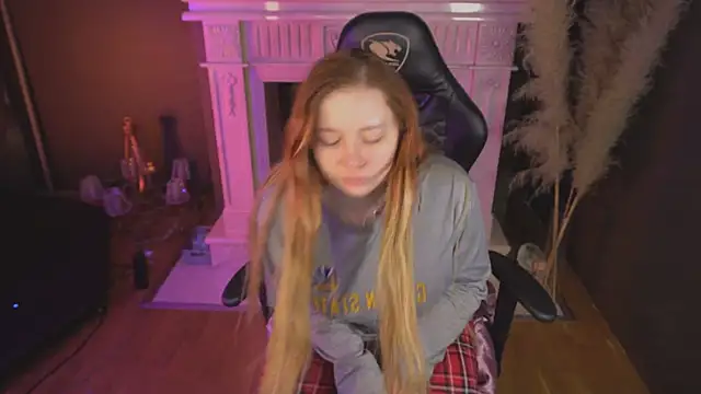 carolina elf online show from February 6, 2026, 5:34 am