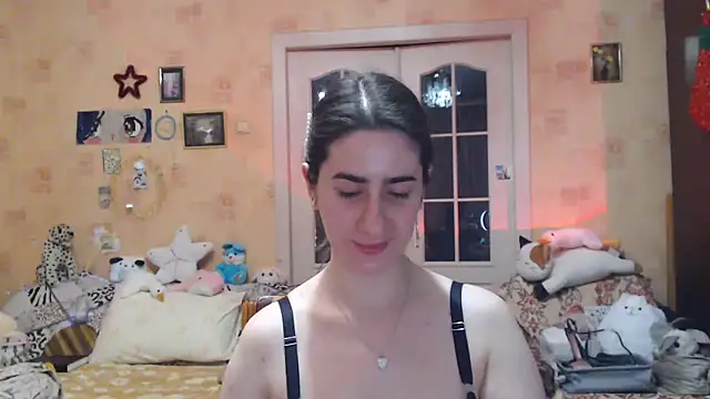 Snapshot of INELIKA chatting on January 12, 2025, 2:03 am INELIKA online show from January 12, 2025, 2:03 am