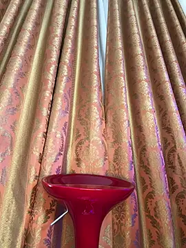 Snapshot of Katya_Zaitseva chatting on February 4, 2025, 2:49 am Katya Zaitseva online show from February 4, 2025, 2:49 am