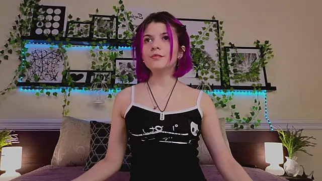 Snapshot of Katya_Zaitseva chatting on March 15, 2025, 12:04 am Katya Zaitseva online show from March 15, 2025, 12:04 am