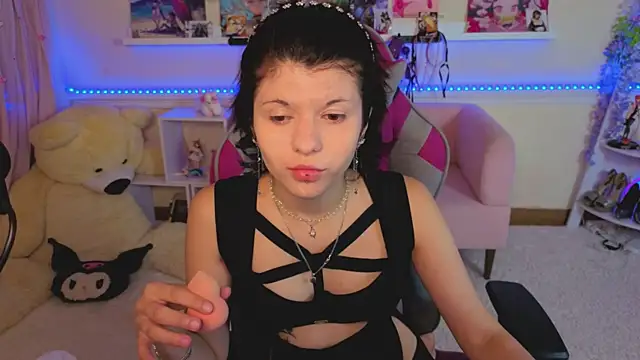 Snapshot of Katya_Zaitseva chatting on July 9, 2026, 6:45 pm Katya Zaitseva online show from July 9, 2026, 6:45 pm