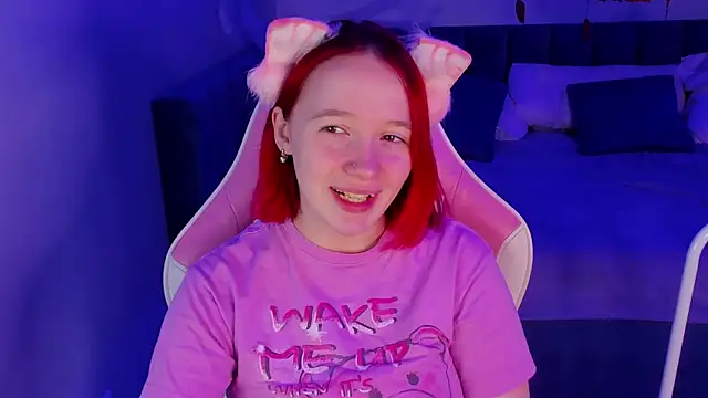 Jane Hayes online show from November 3, 2025, 12:35 am