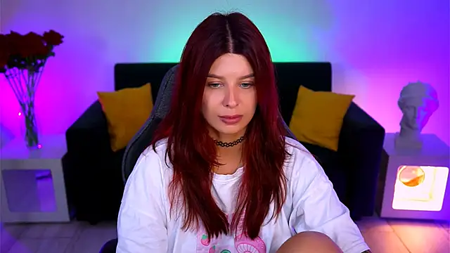 NicoleMun online show from November 26, 2025, 12:28 pm