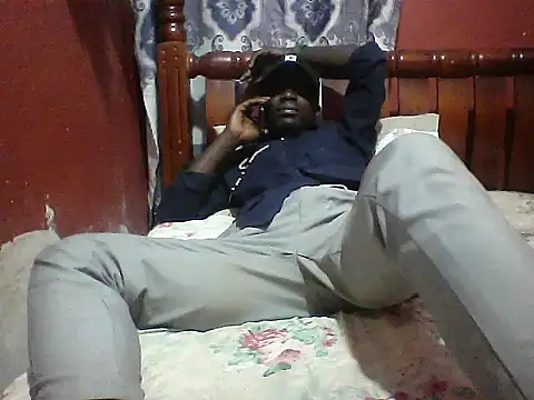 Snapshot of Javan_ chatting on September 16, 2025, 7:48 pm Javan online show from September 16, 2025, 7:48 pm