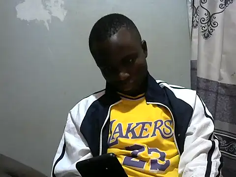 Snapshot of Javan_ chatting on October 4, 2025, 8:56 am Javan online show from October 4, 2025, 8:56 am