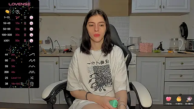 broosnica1 online show from February 20, 2025, 8:39 am