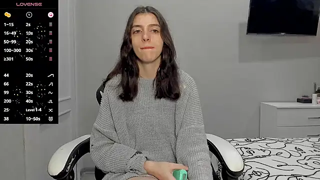 broosnica1 online show from September 16, 2025, 6:14 am