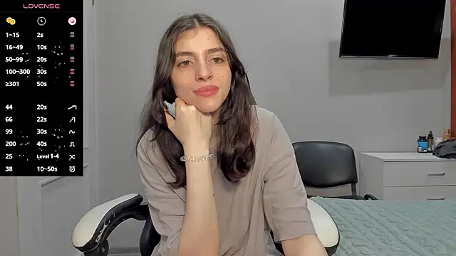 broosnica1 online show from October 14, 2025, 8:59 am