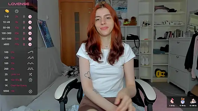 Snapshot of broosnica1 chatting on July 7, 2026, 6:47 am broosnica1 online show from July 7, 2026, 6:47 am