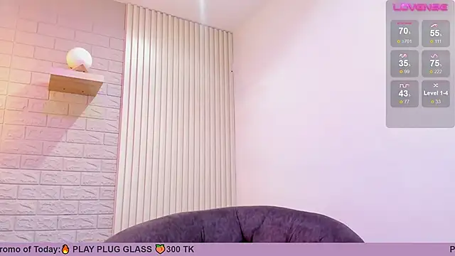 Snapshot of _AlejaCruz_ chatting on January 26, 2025, 5:23 am AlejaCruz online show from January 26, 2025, 5:23 am