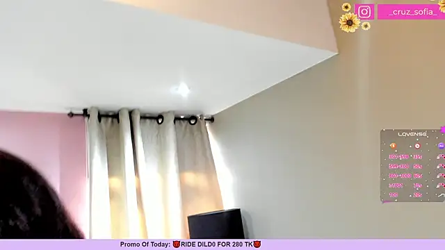 Snapshot of _AlejaCruz_ chatting on February 1, 2025, 3:50 pm AlejaCruz online show from February 1, 2025, 3:50 pm