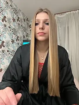 Snapshot of adel_secret chatting on November 1, 2025, 8:33 pm adel secret online show from November 1, 2025, 8:33 pm