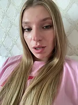 Snapshot of adel_secret chatting on June 11, 2026, 12:25 pm adel secret online show from June 11, 2026, 12:25 pm