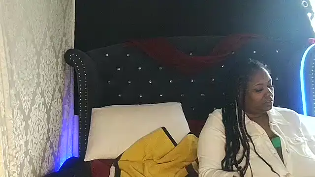 msyvette1970xh online show from December 6, 2024, 4:06 pm