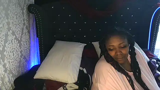 msyvette1970xh online show from December 11, 2024, 4:31 pm