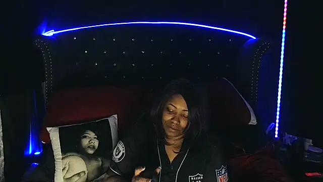 msyvette1970xh online show from February 14, 2025, 6:02 am