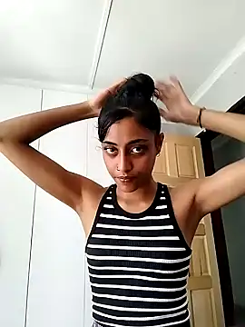 Snapshot of cleopatra-phaedra chatting on December 21, 2024, 10:50 am cleopatra-phaedra online show from December 21, 2024, 10:50 am