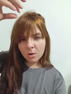 Snapshot of Bruninha_Hot10 chatting on March 1, 2026, 5:53 am Bruninha Hot10 online show from March 1, 2026, 5:53 am