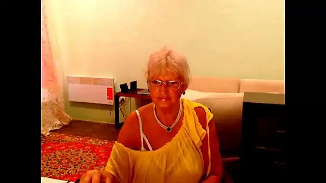 Natali7634 online show from September 23, 2025, 5:43 am