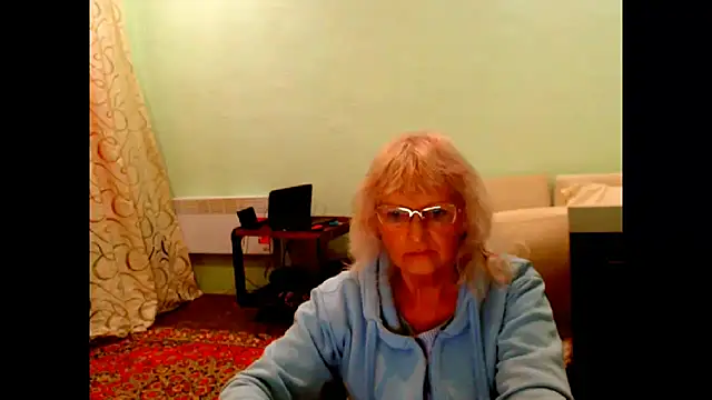 Natali7634 online show from October 12, 2025, 4:17 pm