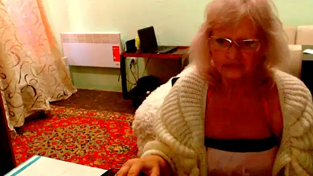 Natali7634 online show from November 1, 2025, 6:15 am