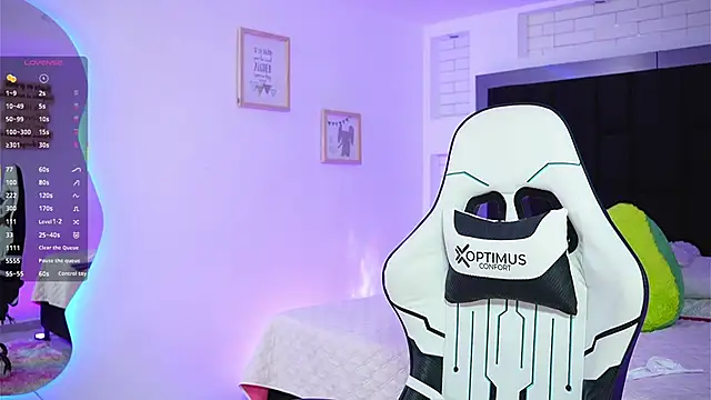 Marianamonroe  online show from September 21, 2025, 6:53 pm