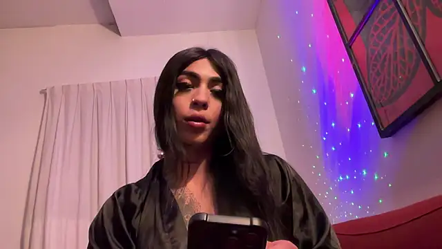 babybriexxx online show from September 25, 2025, 2:37 am