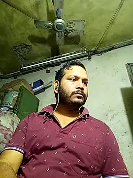 Snapshot of DeepakXxxR86 chatting on January 12, 2026, 2:22 pm DeepakXxxR86 online show from January 12, 2026, 2:22 pm