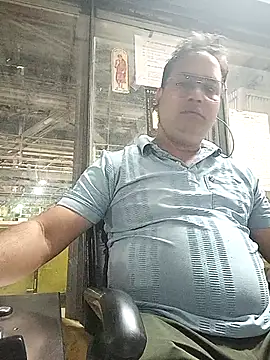 DeepakXxxR86 online show from March 29, 2026, 9:04 pm