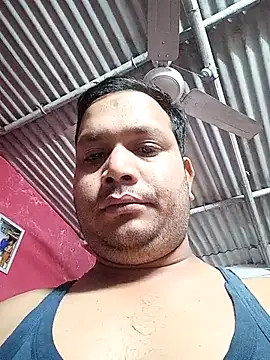 DeepakXxxR86 online show from April 5, 2026, 6:38 pm