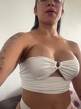 lulu kis online show from December 14, 2025, 5:40 pm