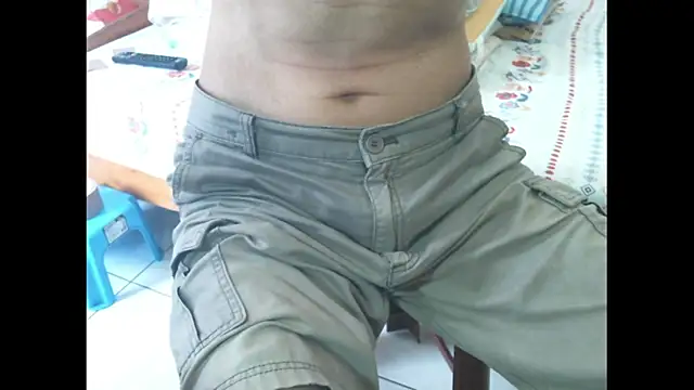 triangle0623 online show from July 18, 2026, 3:22 am