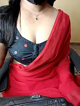 Snapshot of Nithya_05 chatting on November 28, 2025, 7:22 am Nithya 05 online show from November 28, 2025, 7:22 am